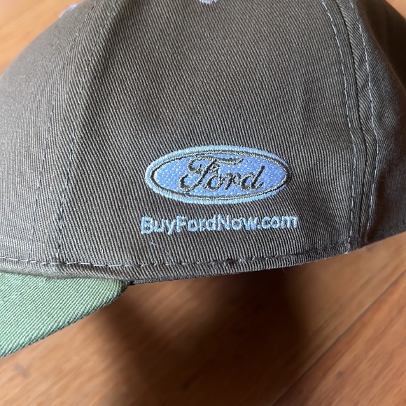 New York Islanders Army Hat - Picture 2 of 5